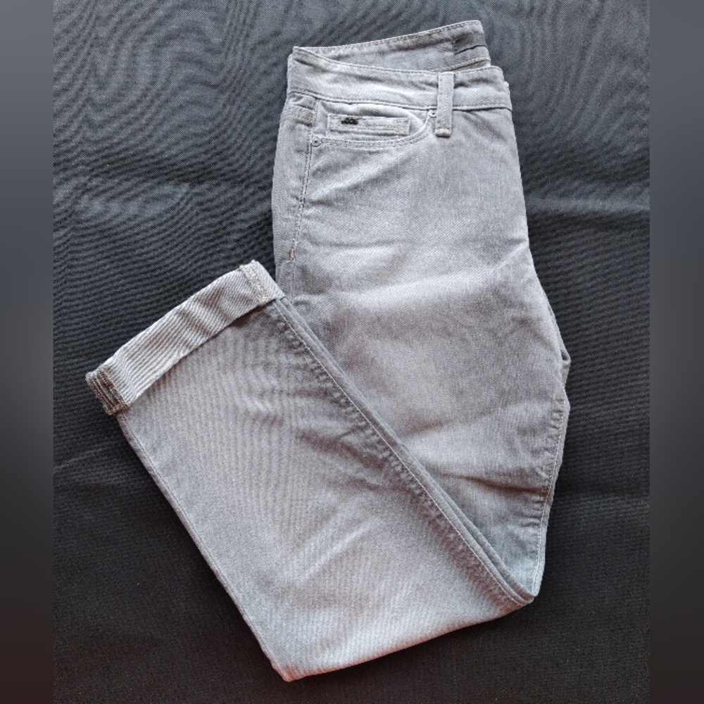 Joe's Jeans Socialite Kicker cropped jeans, size 26
